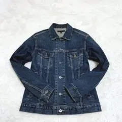 Item thumbnail for item f83b72c7-ed3f-4131-bfcf-a72f707d3761