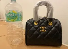 ショルダーバッグ トートバッグ　ハンドバッグ　キルティング