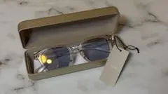 Item thumbnail for item d62f26a8-9aab-44e1-997a-70a484ea6cc3