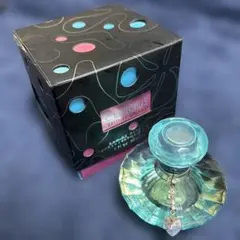 ま*。様 ブリトニースピアーズ キュリアス オーデパルファム 30ml 香水のサムネイル