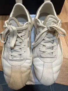 オニツカタイガー　アクロモントACROMOUNT 25.0 ベージュ　クリーム