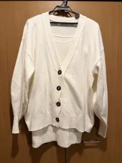 スナイデル　ホワイトニットカーディガン　アンサンブル　2点セット