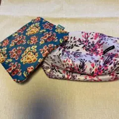 ポール&ジョー　PAUL&JOE ポーチ2個セット 花柄　グリーン　ピンク系