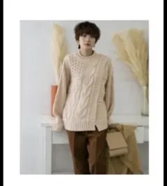 KBF ニット　セーター　フリーサイズ　アーバンリサーチ