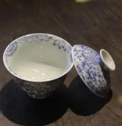 青と白の花柄 湯飲みと皿 セット