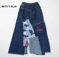 ベティーズブルーBETTY'S BLUE パッチワークデニムスカートのサムネイル