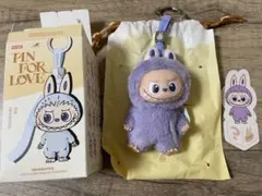 【新品・未使用】LABUBU イニシャルラブブ? PINFORLOVE 正規品