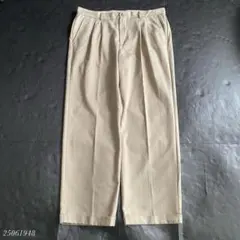 ツータック スラックス