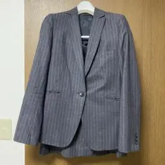 レディーススーツ