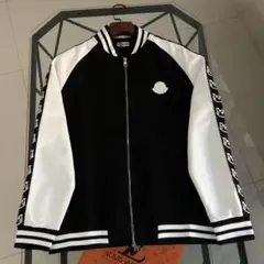 モンクレール ブラック スポーツ ジャケット / ブルゾン