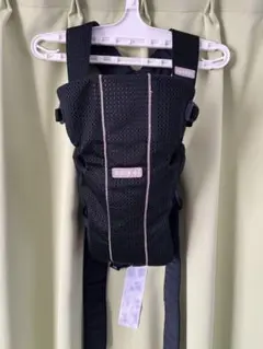 【ベビービョルン】抱っこ紐 ベビーキャリアMINIブラック・メッシュ