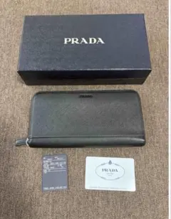 正規品 プラダ メンズ ラウンドファスナー 長財布 ブラック サフィアーノ 美品
