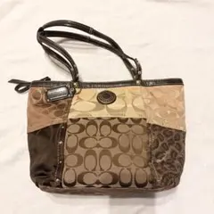 COACH シグネチャー パッチワーク トートバッグ