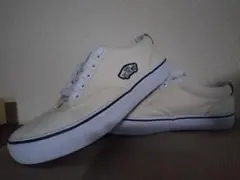 Vans アイボリー カジュアルスニーカー