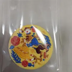 ディズニー刺繍缶バッチ　美女と野獣