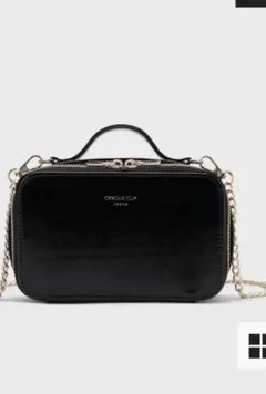 エナメルブラックショルダーバッグ ミニサイズ