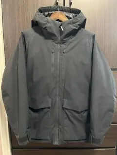 ユニクロ　ハイブリッドダウンパーカー　Lサイズ　ブラック