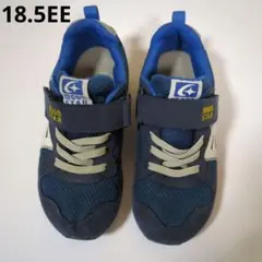 キッズ　スニーカー　18.5cm