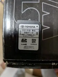 トヨタ カーナビ用SDカード NSZT-Y68T - メルカリ