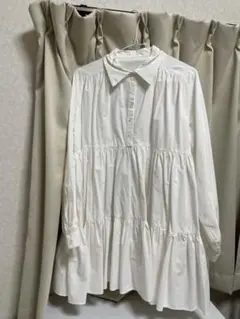 ホワイトティアード長袖チュニック