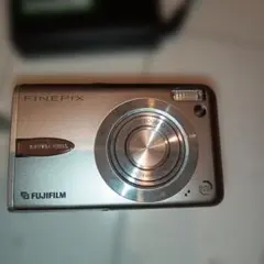 Fujifilm FinePix F30のサムネイル