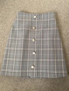 グレー チェック柄 ミニスカート　春