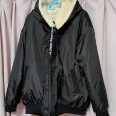 【WORLD WIDE LOVE】黒or白のリバーシブルアウター