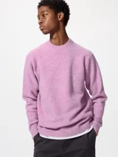 スフレヤーンクルーネックセーター