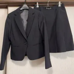 レディース　スーツ　7号　上下セット　プリーツスカート　ストライプ柄