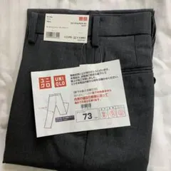 新品 UNIQLO ユニクロ ウールブレンドノータックパンツ スラックスのサムネイル