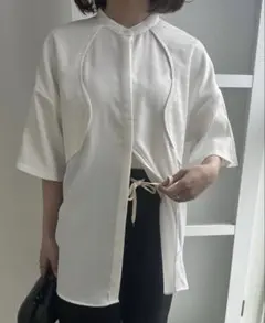 lawgy アイボリーブラウス 半袖のサムネイル