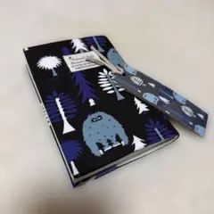 kippis生地　ハンドメイドブックカバー