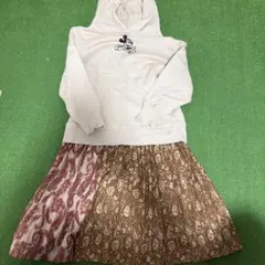 ミッキーマウス スカート付きパーカー