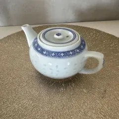 中国　景徳鎮　中国茶器　急須　透かし　蛍焼き中古