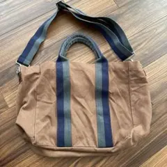 Item thumbnail for item 78533b8b-7da7-476d-8787-3da71645f794