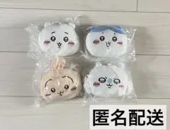 ちいかわ　ぬいぐるみパスケースポーチ　４種