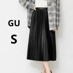 美品 GU S フェイクレザー プリーツスカート ブラック 合皮 ウエストゴム