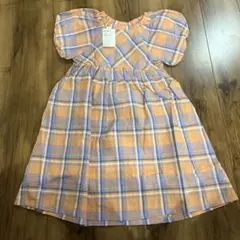 オレンジと紫のチェック柄ワンピース