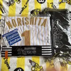 阪神タイガース 佐藤輝明選手 チャンピオン レプリカユニフォーム