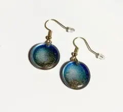 青と金のグラデーションピアス