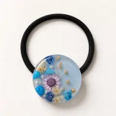マルシェで人気。レジン ヘアゴム ブルー 1個 モチーフの大きさ約2.9cm