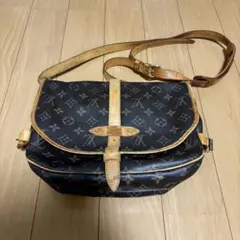 Louis Vuitton ルイヴィトン　ソミュール30