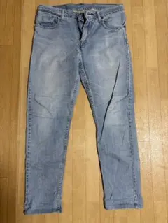 Levi's スキニーデニム ライトブルー 新品タグ付き 春夏に大活躍