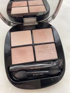 コスメデコルテ スキンシャドウデザイニングパレット 09カシミアフェザー