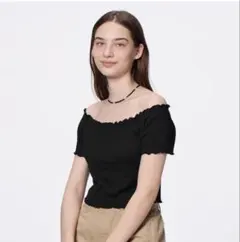 GU ブラフィールクロップド シャーリングオフショルダーT ブラック　M 黒