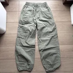 ユニクロ　カーゴパンツ　カーキ　緑　グリーン　150