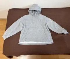 【一度着ただけ】グレー フード付き パーカー