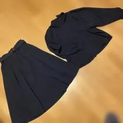 ブラウスとスカートのセット