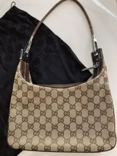 GUCCI グッチ GGキャンバス ワンショルダーバッグ ホーボー