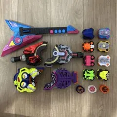 仮面ライダーギーツ　 レイズバックル・コアIDセット